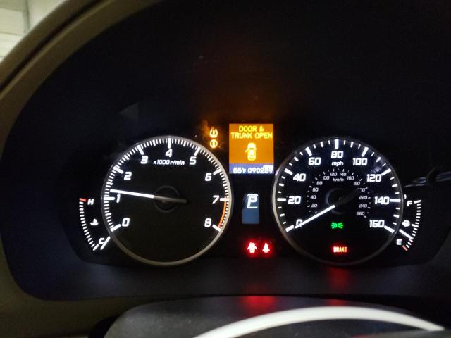 Photo 9 from auction – 2016 ACURA ILX BASE W with VIN 19UDE2F30GA016706