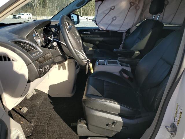 Photo 7 from auction – 2013 CHRYSLER TOWN & COU with VIN 2C4RC1BG2DR631715