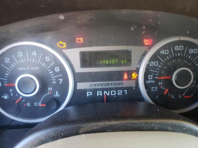 Photo 9 from auction – 2005 FORD EXPEDITION with VIN 1FMPU17525LA17653