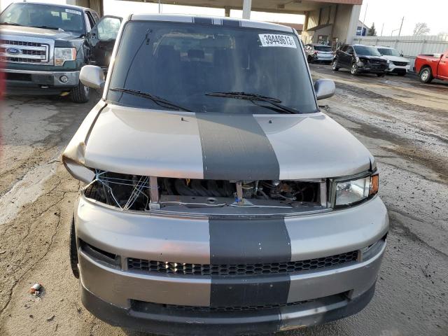 Photo 5 from auction – 2005 TOYOTA SCION XB with VIN JTLKT324050180349