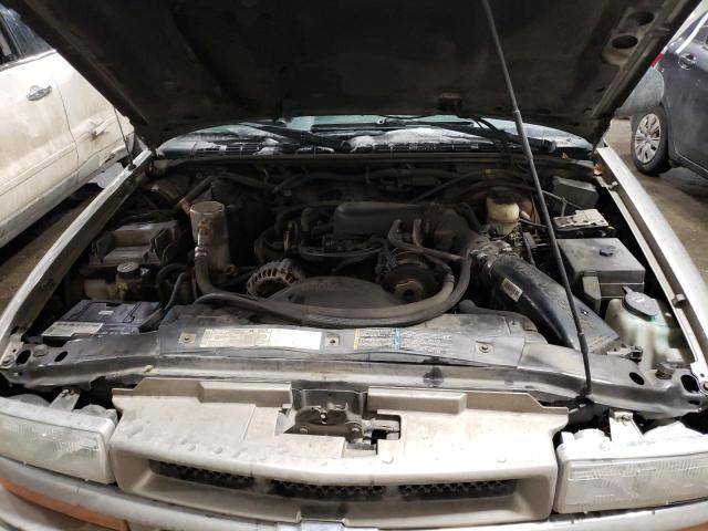Photo 11 from auction – 2003 CHEVROLET BLAZER with VIN 1GNDT13X73K177815