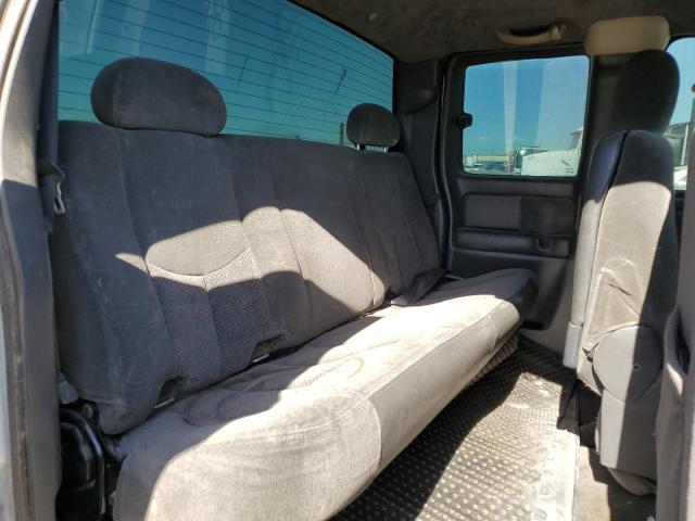 Photo 10 from auction – 2005 CHEVROLET SILVERADO with VIN 1GCEC19V55Z106822