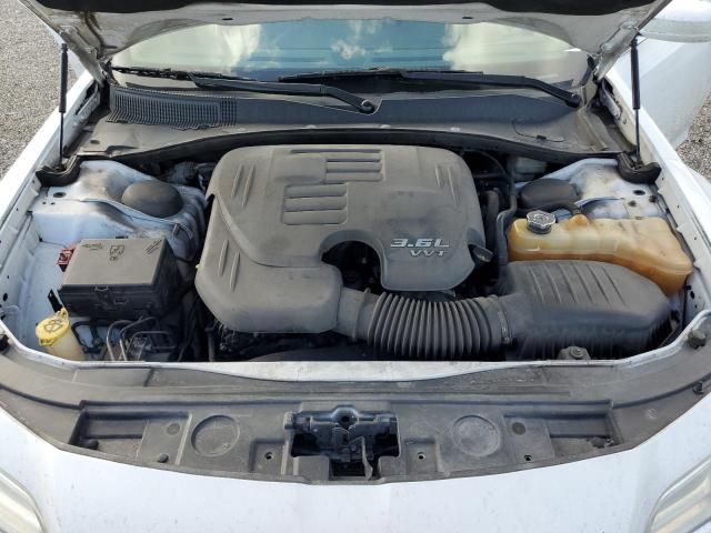 Photo 11 from auction – 2014 CHRYSLER 300 with VIN 2C3CCAAG7EH163242