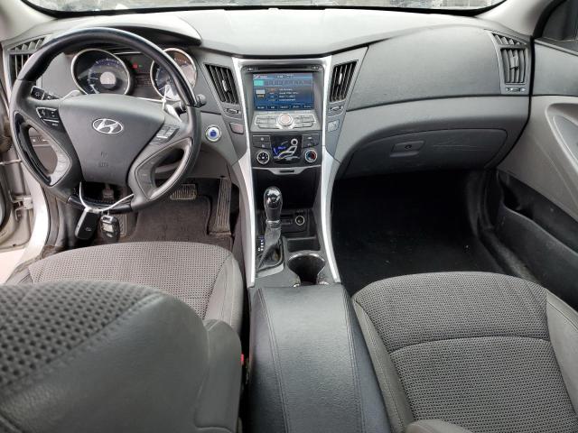 Photo 8 from auction – 2012 HYUNDAI SONATA SE with VIN 5NPEC4AC5CH466818