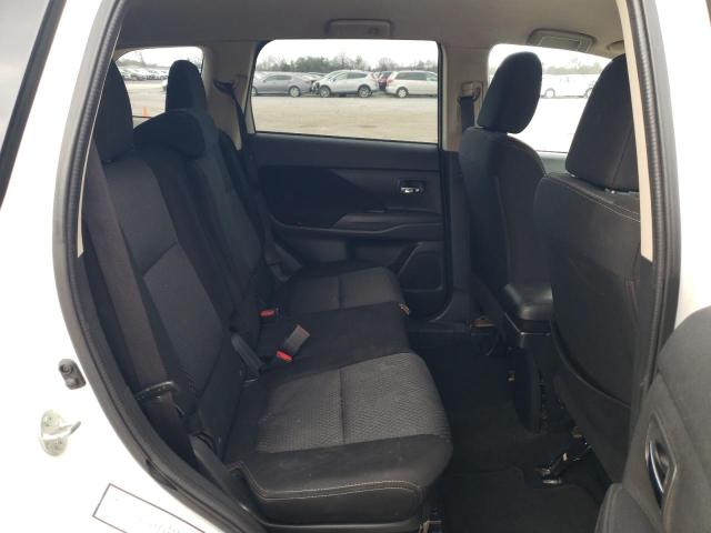 Photo 11 from auction – 2018 MITSUBISHI OUTLANDER with VIN JA4AD3A34JZ037269