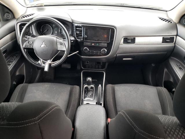 Photo 8 from auction – 2018 MITSUBISHI OUTLANDER with VIN JA4AD3A34JZ037269