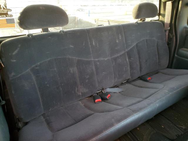 Photo 10 from auction – 2002 CHEVROLET SILVERADO with VIN 2GCEK19T721403631