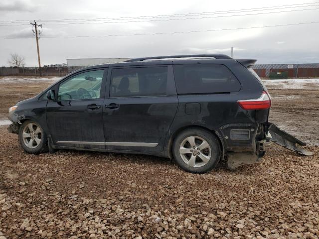 Photo 2 from auction – 2017 TOYOTA SIENNA LE with VIN 5TDKZ3DC8HS849466