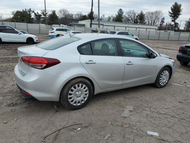 Photo 3 from auction – 2017 KIA FORTE LX with VIN 3KPFK4A71HE126913