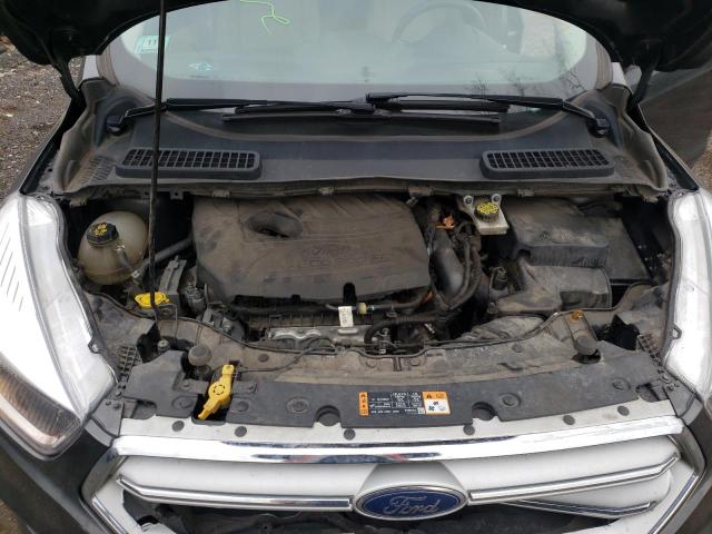 Photo 12 from auction – 2018 FORD ESCAPE SE with VIN 1FMCU9GD7JUD60838