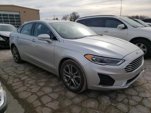 Photo 4 from auction – 2019 FORD FUSION SEL with VIN 3FA6P0CD0KR270035