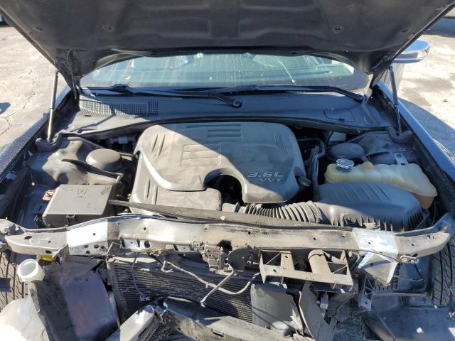 Photo 11 from auction – 2016 CHRYSLER 300C with VIN 2C3CCAEG3GH147696