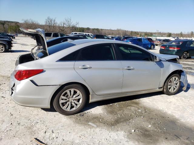 Photo 3 from auction – 2012 HYUNDAI SONATA GLS with VIN 5NPEB4AC9CH311983
