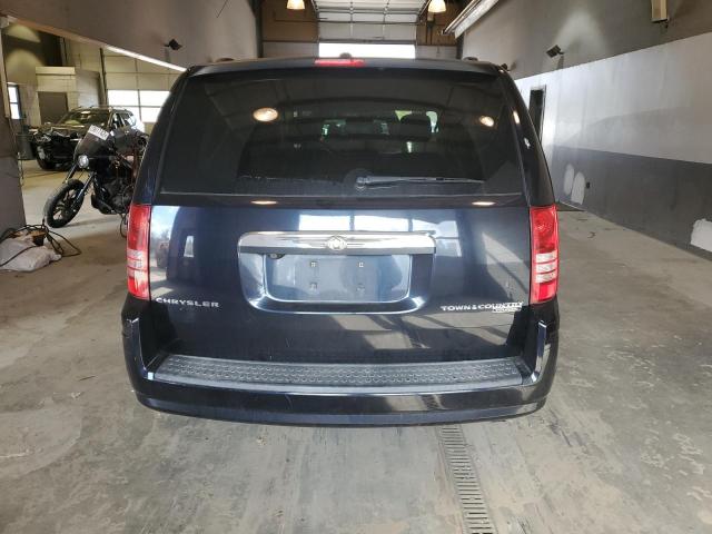Photo 6 from auction – 2010 CHRYSLER TOWN & COU with VIN 2A4RR5D11AR461142