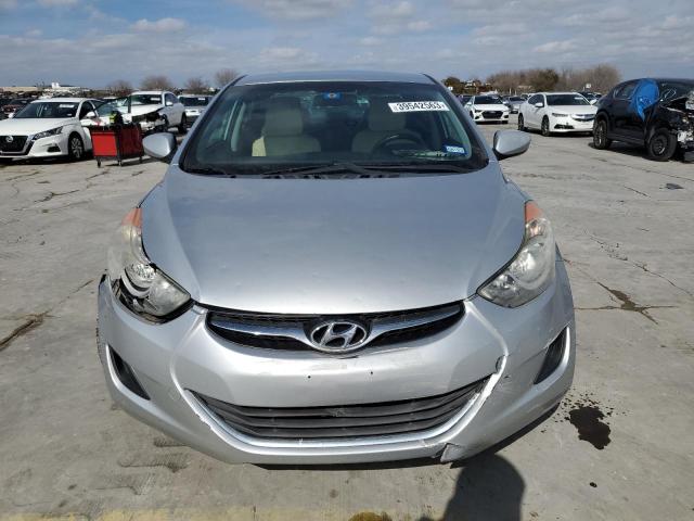 Photo 5 from auction – 2013 HYUNDAI ELANTRA GL with VIN 5NPDH4AE2DH182045