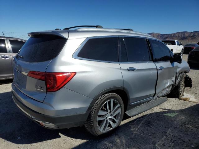 Photo 3 from auction – 2017 HONDA PILOT TOUR with VIN 5FNYF6H90HB015733
