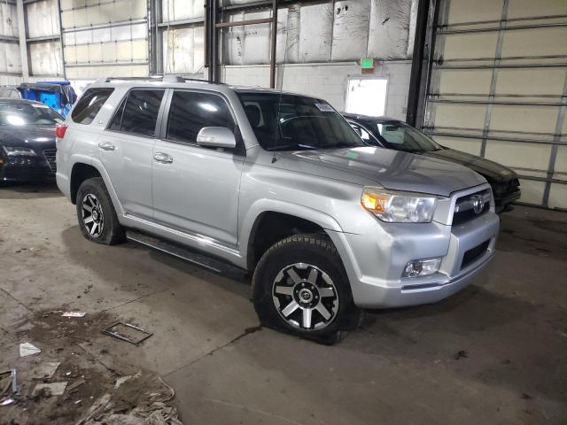 Photo 4 from auction – 2010 TOYOTA 4RUNNER SR with VIN JTEBU5JR1A5031734