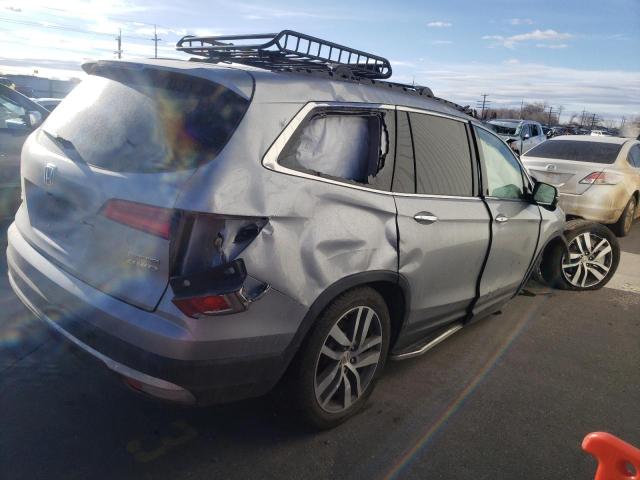 Photo 3 from auction – 2017 HONDA PILOT TOUR with VIN 5FNYF6H95HB068153