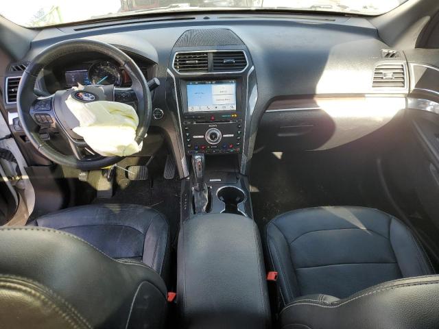 Photo 8 from auction – 2017 FORD EXPLORER L with VIN 1FM5K8F84HGE29104