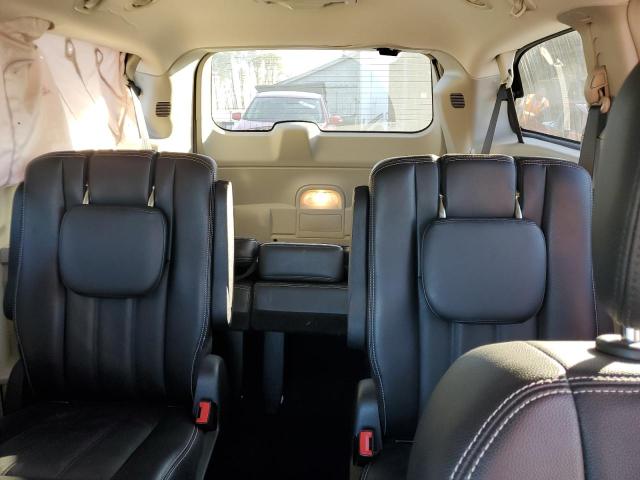 Photo 10 from auction – 2013 CHRYSLER TOWN & COU with VIN 2C4RC1BG2DR631715