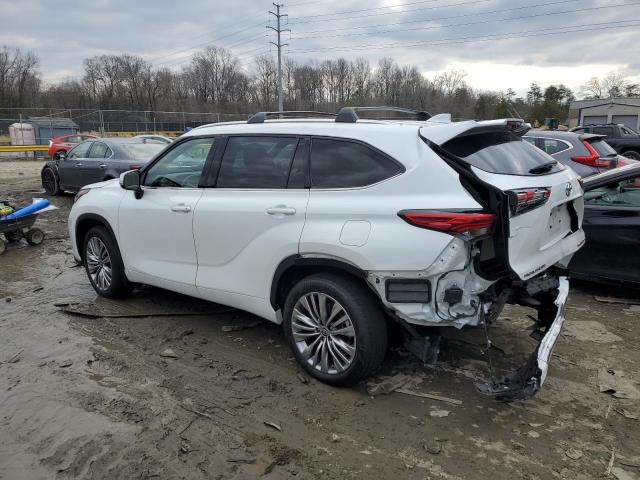 Photo 2 from auction – 2022 TOYOTA HIGHLANDER with VIN 5TDFZRBH5NS200318
