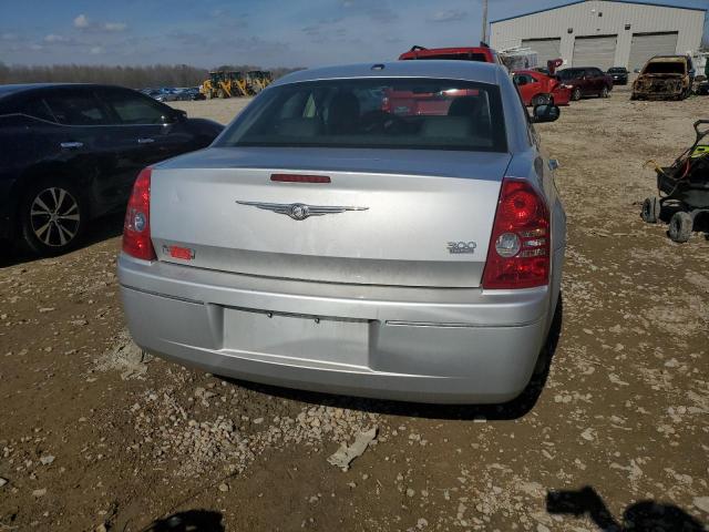 Photo 6 from auction – 2010 CHRYSLER 300 with VIN 2C3CA5CV5AH144952