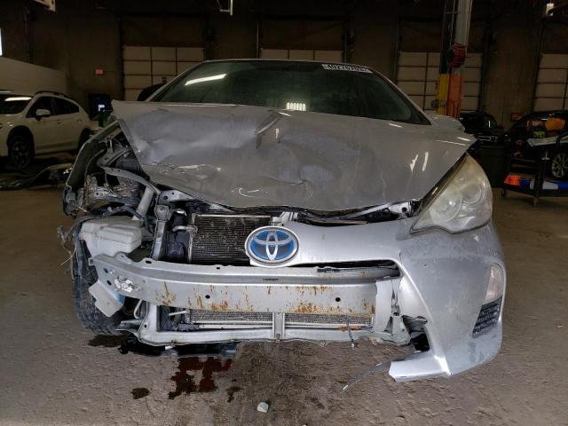 Photo 5 from auction – 2013 TOYOTA PRIUS C with VIN JTDKDTB34D1546936