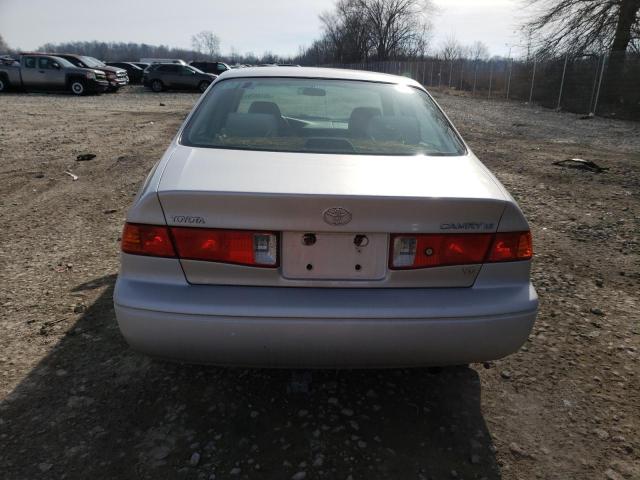 Photo 6 from auction – 2000 TOYOTA CAMRY LE with VIN 4T1BF22K2YU939572