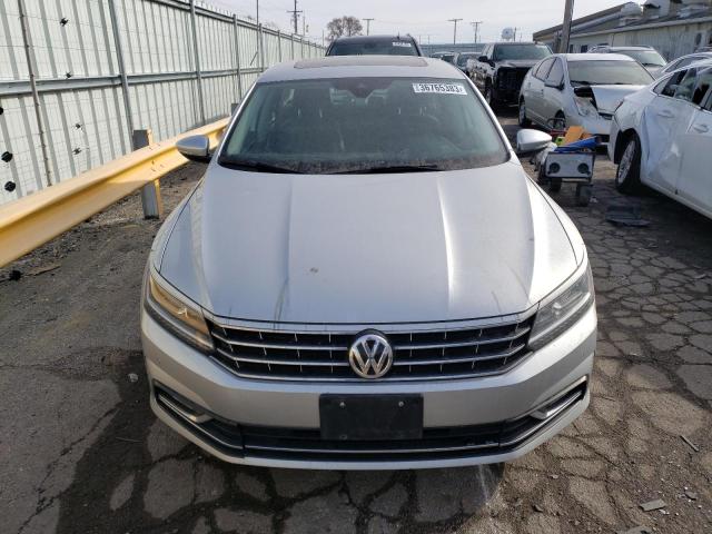 Photo 5 from auction – 2017 VOLKSWAGEN PASSAT with VIN 1VWCT7A34HC078908