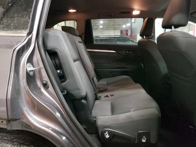 Photo 11 from auction – 2019 TOYOTA HIGHLANDER with VIN 5TDBGRFH9KS064320