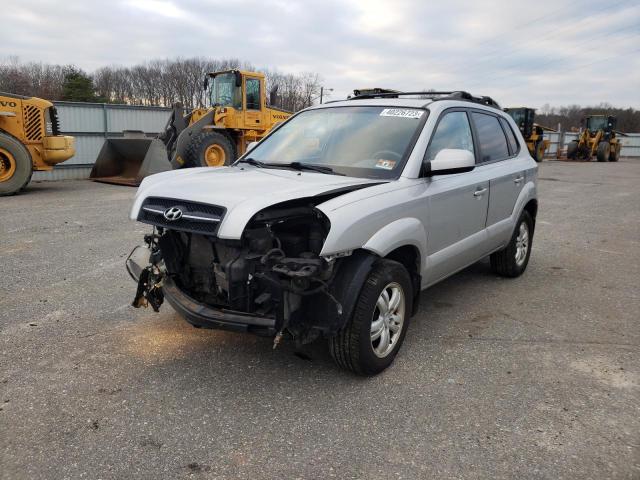 HYUNDAI TUCSON SE 2007 with VIN KM8JN72D87U690108 - Photo from auction