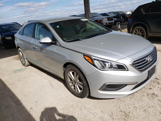 Photo 4 from auction – 2017 HYUNDAI SONATA SE with VIN 5NPE24AF8HH585029