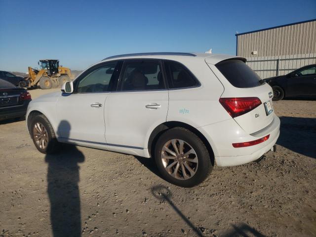 Photo 2 from auction – 2017 AUDI Q5 PREMIUM with VIN WA1C2AFP0HA081986