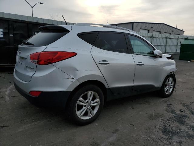 Photo 3 from auction – 2011 HYUNDAI TUCSON GLS with VIN KM8JU3AC2BU276240