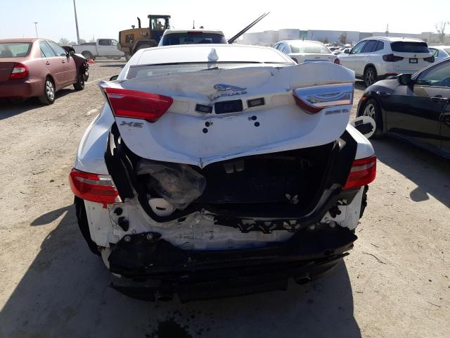 Photo 6 from auction – 2018 JAGUAR XE with VIN SAJAR4FX1JCP26991