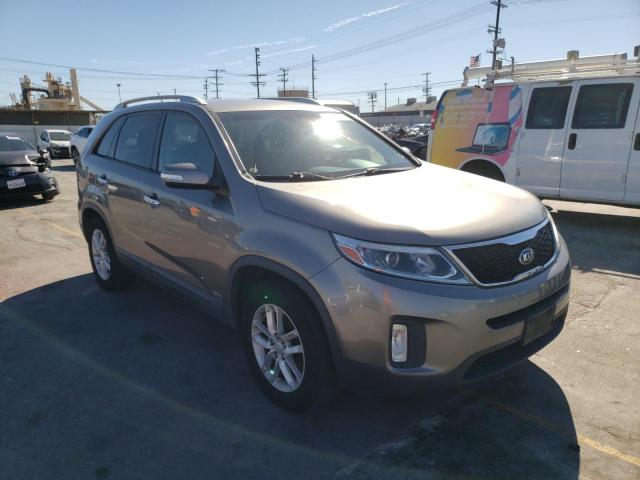 Photo 4 from auction – 2014 KIA SORENTO with VIN 5XYKTCA69EG530988