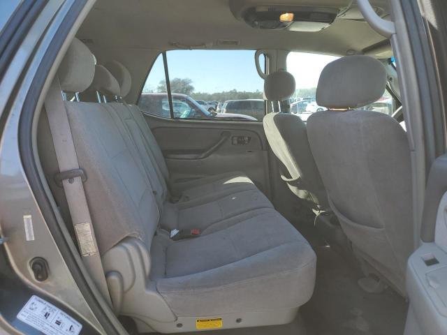 Photo 11 from auction – 2004 TOYOTA SEQUOIA sr with VIN 5TDZT34A94S228519