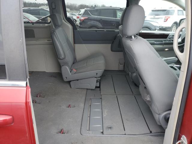Photo 11 from auction – 2010 CHRYSLER TOWN & COU with VIN 2A4RR5D18AR141980