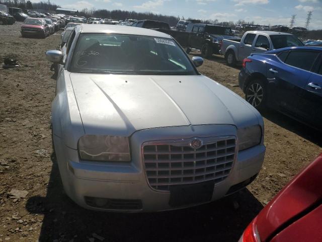 Photo 5 from auction – 2010 CHRYSLER 300 with VIN 2C3CA5CV5AH144952