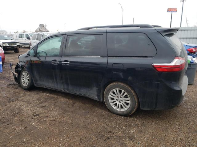 Photo 2 from auction – 2017 TOYOTA SIENNA XLE with VIN 5TDYZ3DC8HS797489