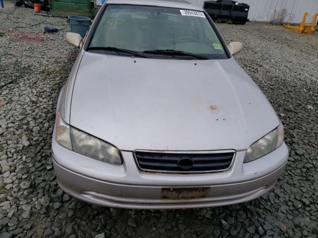 Photo 5 from auction – 2000 TOYOTA CAMRY CE with VIN 4T1BG22K1YU952049