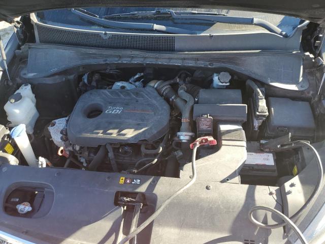 Photo 11 from auction – 2016 KIA SORENTO SX with VIN 5XYPK4A14GG038049