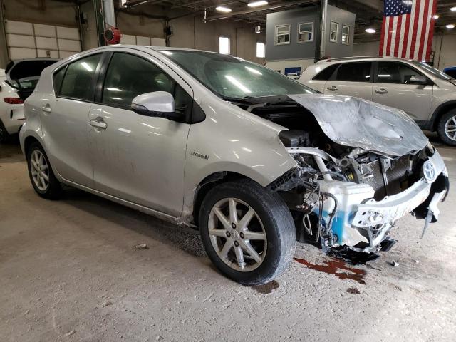 Photo 4 from auction – 2013 TOYOTA PRIUS C with VIN JTDKDTB34D1546936