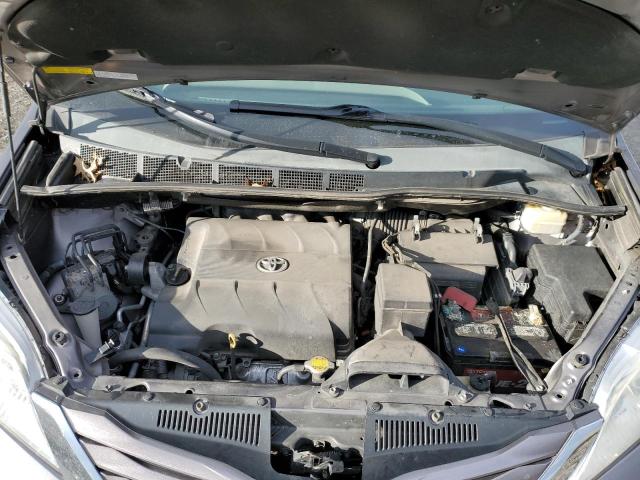 Photo 12 from auction – 2015 TOYOTA SIENNA LE with VIN 5TDJK3DC5FS123397