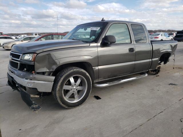 CHEVROLET SILVERADO 2006 with VIN 1GCEC19T96Z127415 - Photo from auction