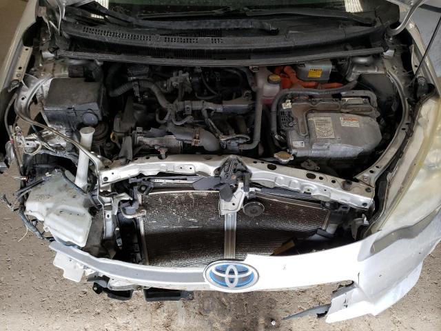 Photo 11 from auction – 2013 TOYOTA PRIUS C with VIN JTDKDTB34D1546936
