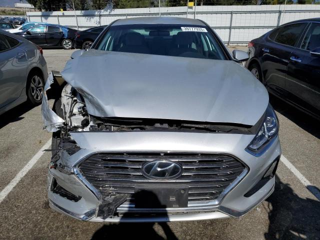 Photo 5 from auction – 2019 HYUNDAI SONATA SE with VIN 5NPE24AF3KH742408