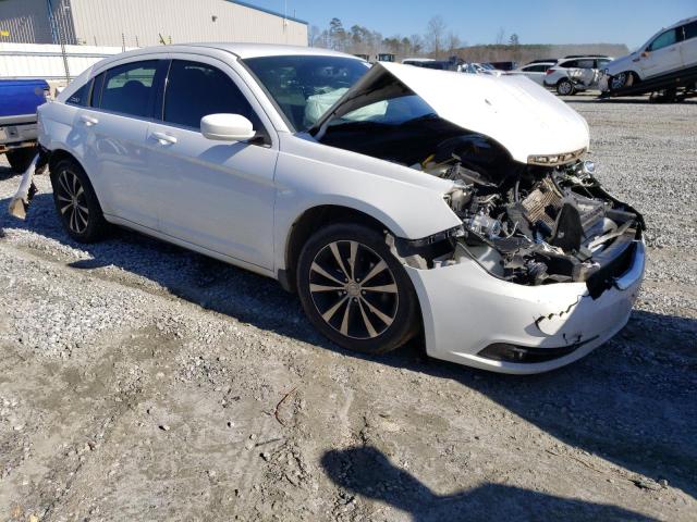 Photo 4 from auction – 2014 CHRYSLER 200 TOURIN with VIN 1C3CCBBB3EN171533