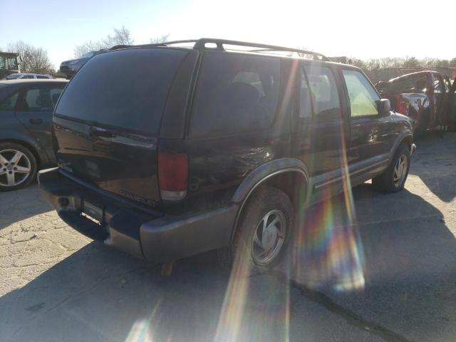 Photo 3 from auction – 2000 CHEVROLET BLAZER with VIN 1GNDT13W4Y2127792
