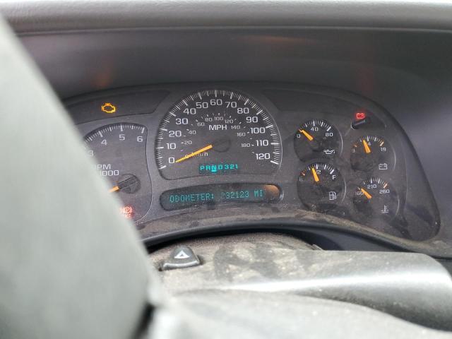 Photo 9 from auction – 2004 CHEVROLET SILVERADO with VIN 1GCEK19T44E214064